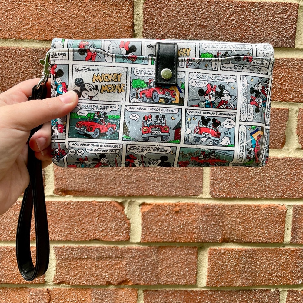 Disney Parks Wristlet Comic Style Mickey and Minnie Mouse - Very Good Condition